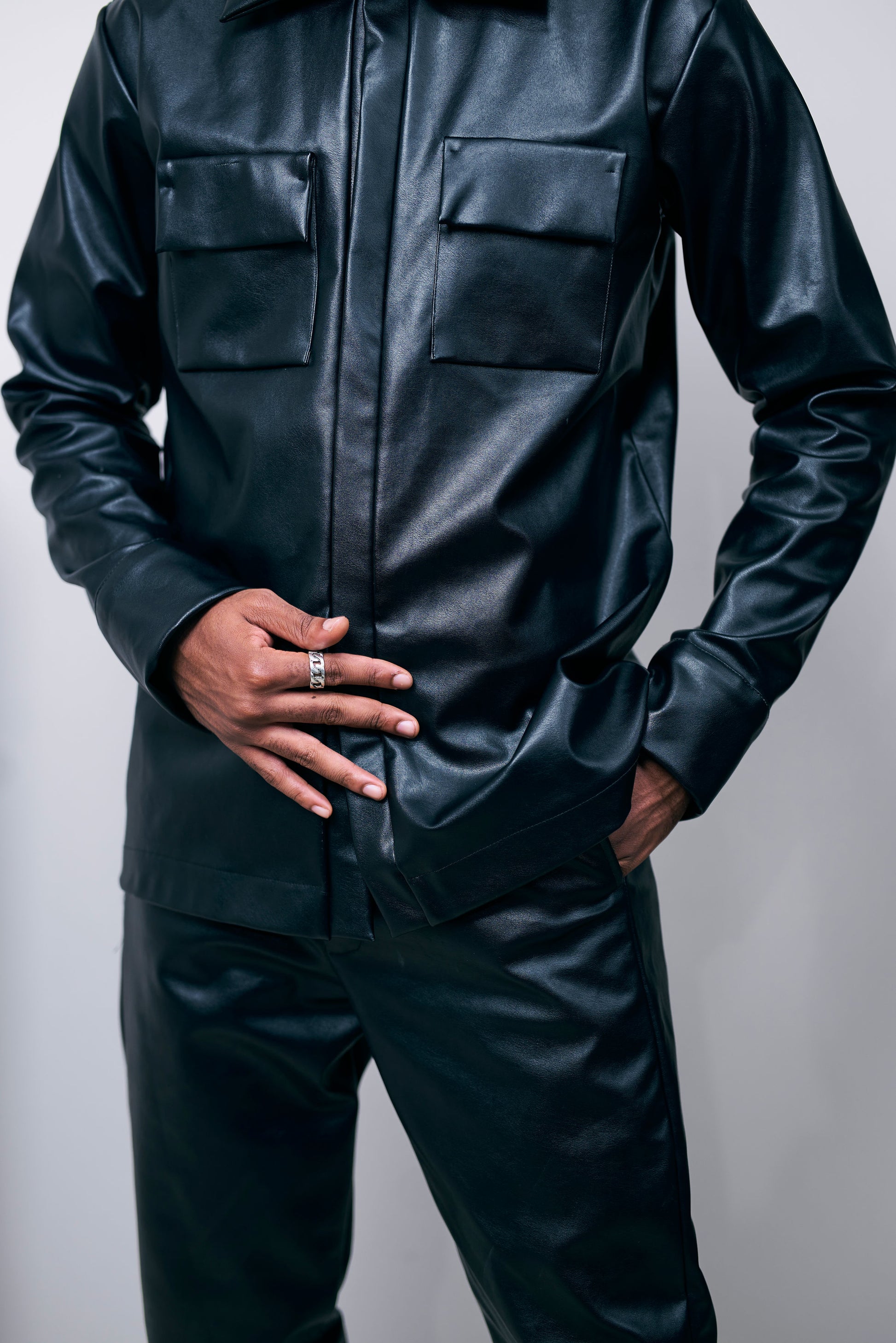 BLACK LEATHER SHIRT JACKET David Scott