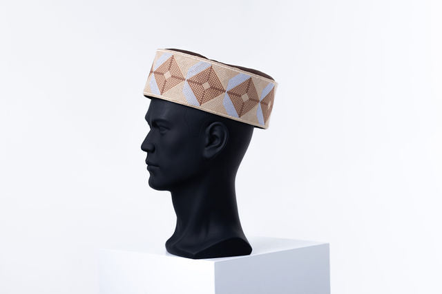 NOBLE CROWN CAP